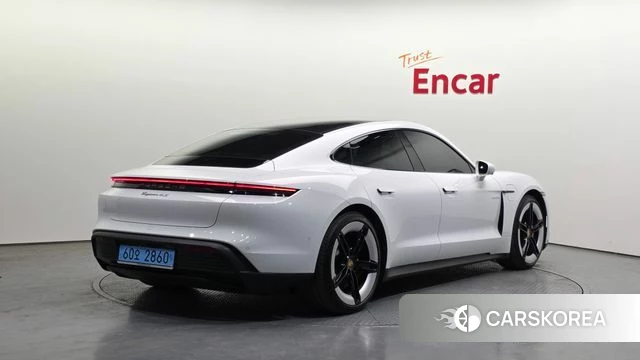 Porsche Taycan id 3902535 из Кореи 12