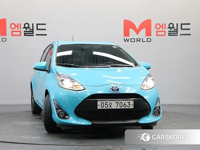 Toyota Prius C id 3254437 из Кореи 12