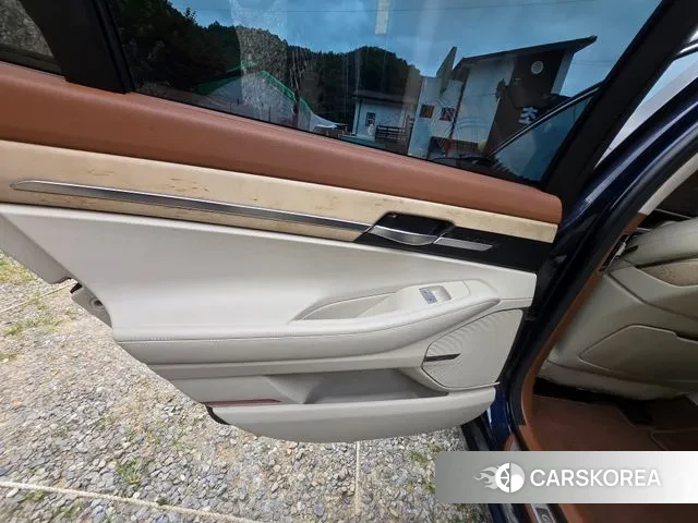 Genesis G90 2019 Синий из Кореи, фото 2