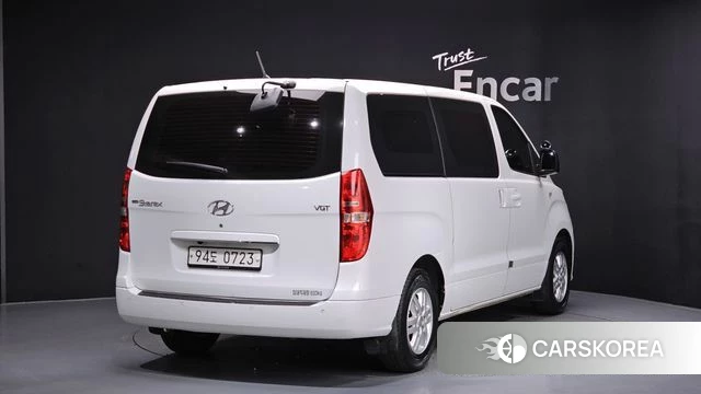 Hyundai The New Grand Starex id 3853594 из Кореи 12