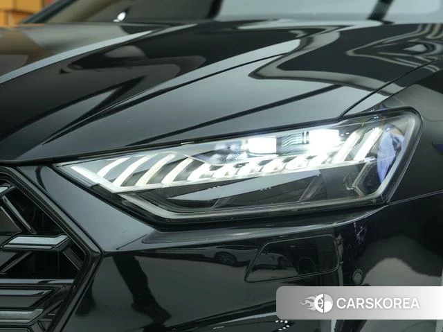 Audi A7L id 4328829 из Китая 12