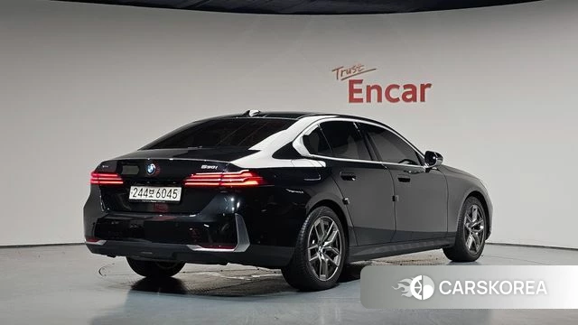 BMW 5 Series (G60) id 4762740 из Кореи 12