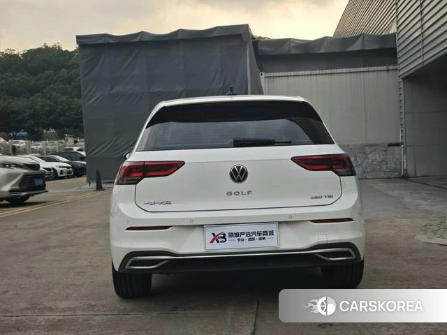Volkswagen Golf 2021 Белый из Китая, фото 2