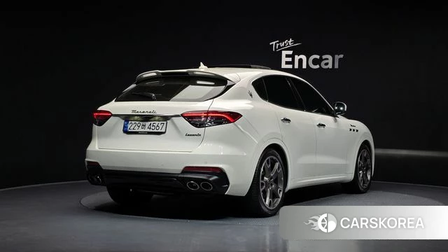 Maserati Levante id 4281973 из Кореи 12