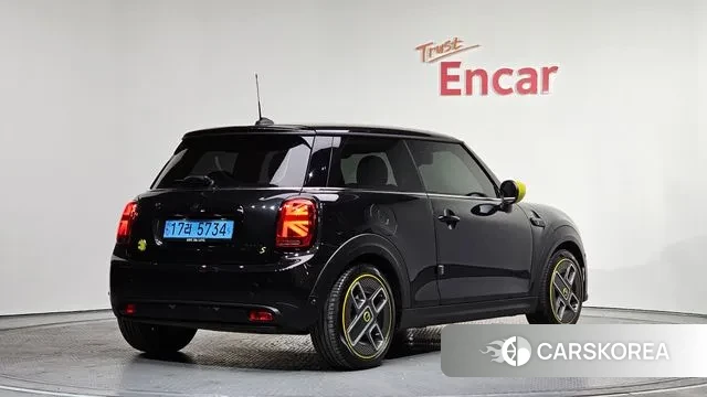 Mini Cooper Electric id 3624772 из Кореи 12