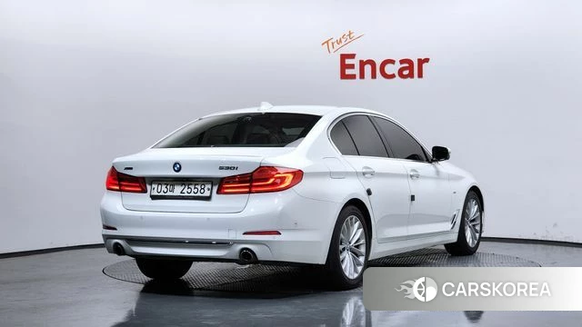 BMW 5 Series (G30) id 4490893 из Кореи 12