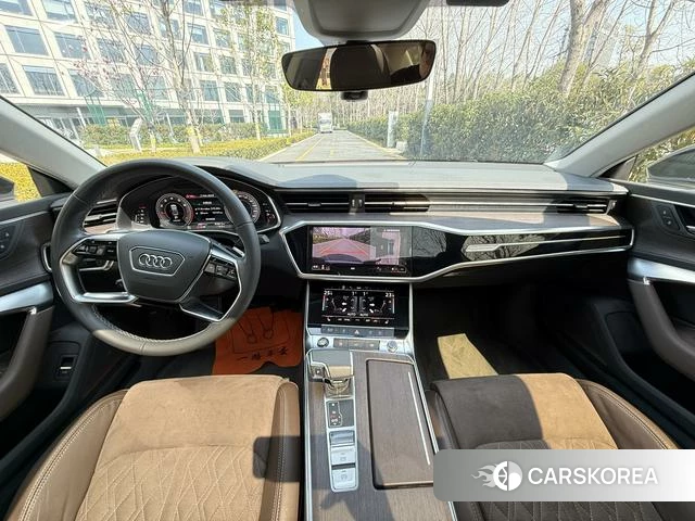 Audi A7L 2023 Белый из Китая, фото 2