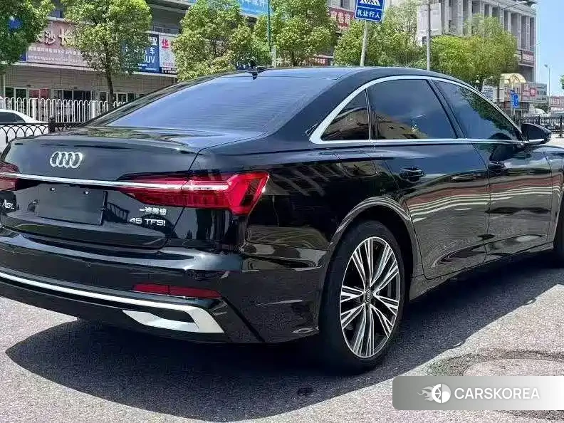 Audi A6L 2026 Черный из Китая, фото 2