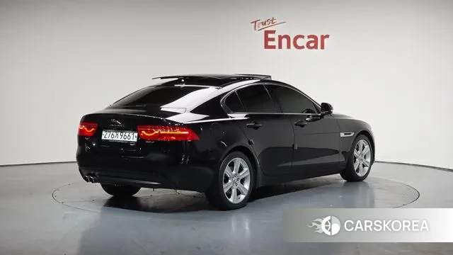 Jaguar XE id 3412911 из Кореи 12