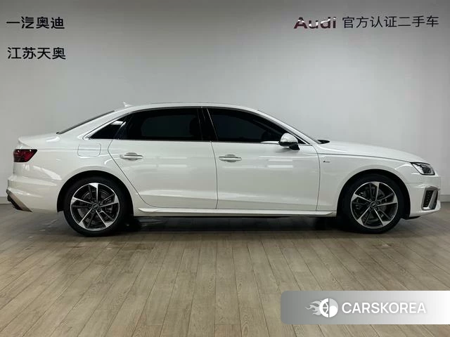 Audi A4L 2022 Белый из Китая, фото 4