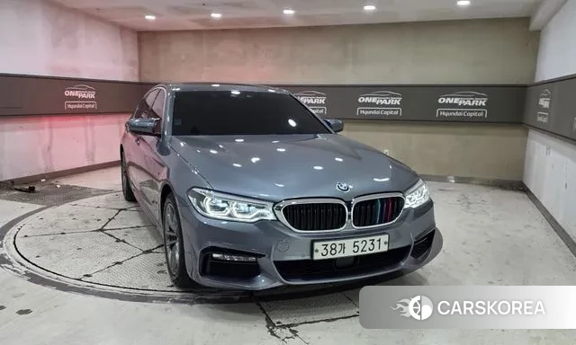 BMW 5 Series (G30) id 3709469 из Кореи 12