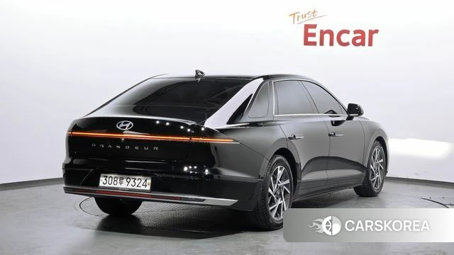 Hyundai Grandeur (GN7) id 3818227 из Кореи 12