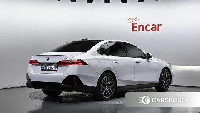 BMW 5 Series (G60) id 4778226 из Кореи 12