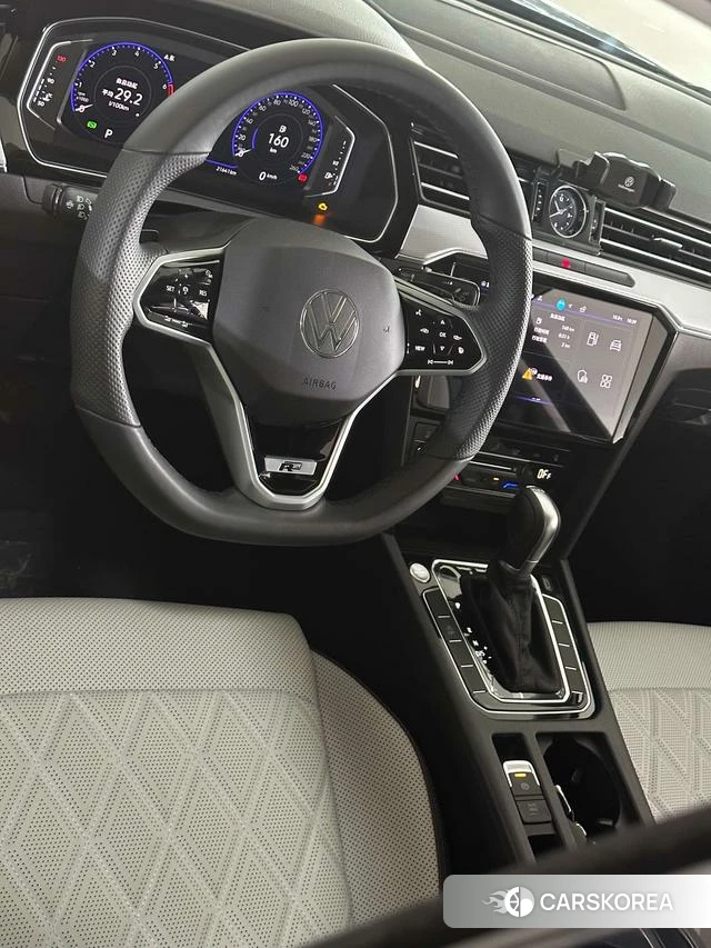 Volkswagen Magotan id 4258573 из Китая 12