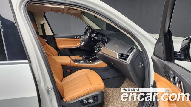 BMW X5 (G05) id 2649437 из Кореи 12