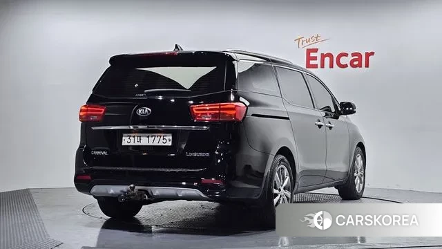 Kia The New Carnival id 3444688 из Кореи 12