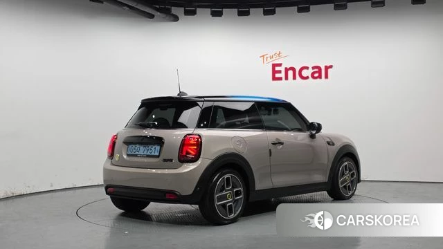 Mini Cooper Electric id 4282073 из Кореи 12