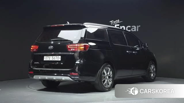 Kia The New Carnival id 4944175 из Кореи 12