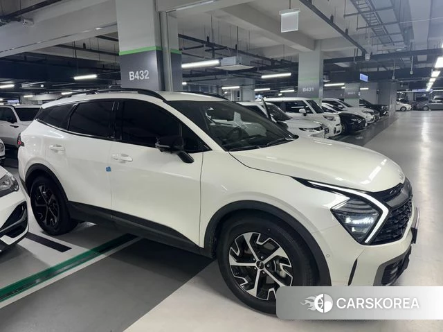 Kia Sportage 5th Generation Hybrid 2021 Белый из Кореи, фото 4