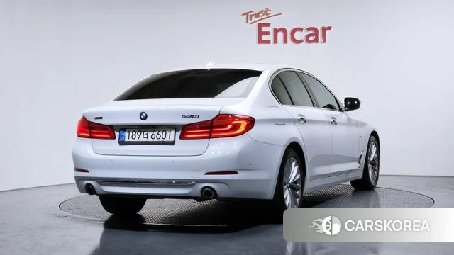 BMW 5 Series (G30) id 4269344 из Кореи 12