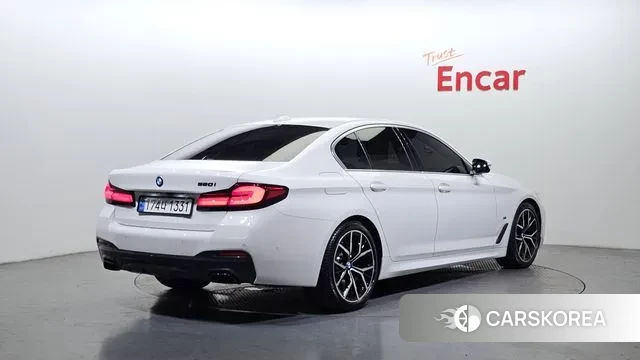 BMW 5 Series (G30) id 3054694 из Кореи 12