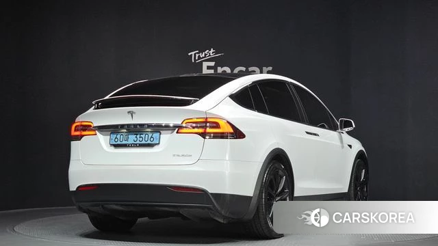Tesla Model X id 3843928 из Кореи 12