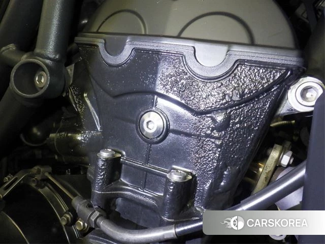 Engine photo
