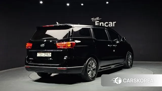 Kia The New Carnival id 3779160 из Кореи 12