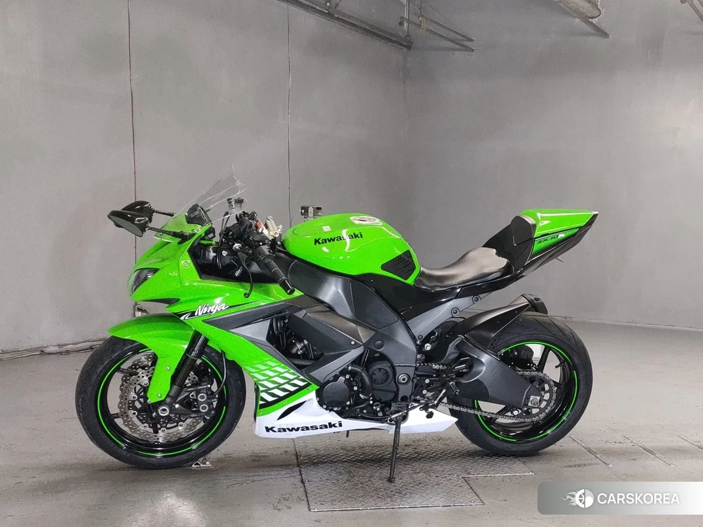 Проданный Kawasaki ZX-10R NINJA 2010 из Японии