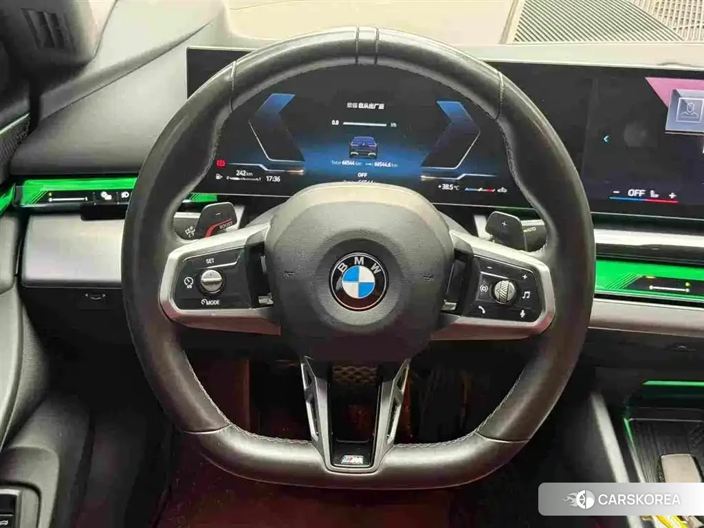 BMW 5 series 2024 Черный из Китая, фото 2