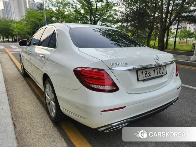 Mercedes-Benz E-Class W213 id 4246148 из Кореи 12