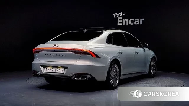 Hyundai The New Grandeur IG id 3459011 из Кореи 12