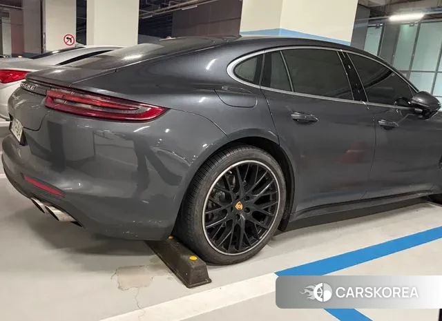 Porsche Panamera (971) 2018 Серый из Кореи, фото 3