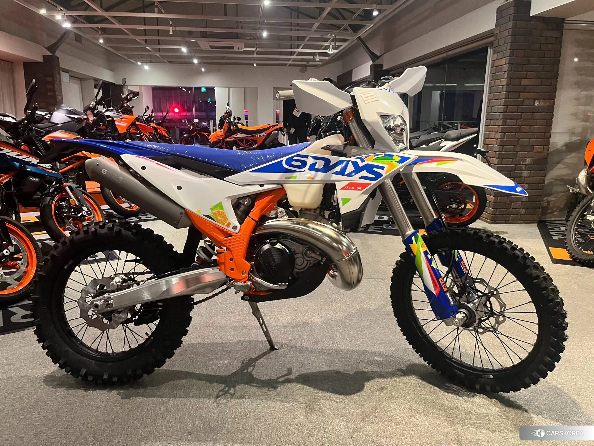 KTM 300EXC SIXDAYS 2026 из Японии, фото 2