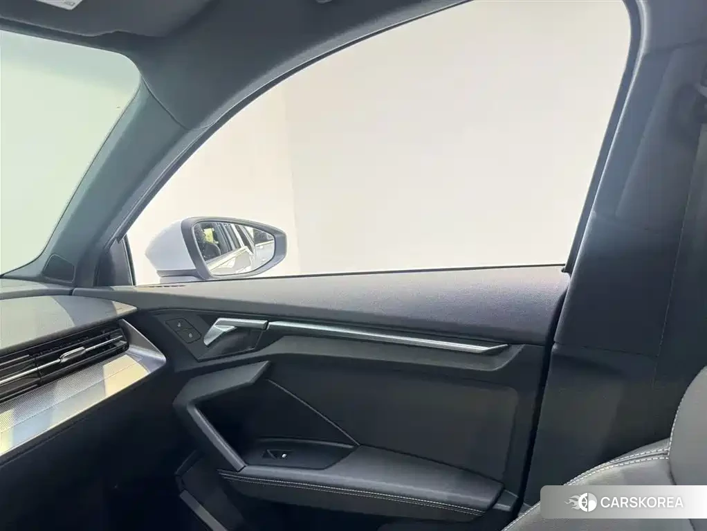 Audi A3 id 4601127 из Китая 9