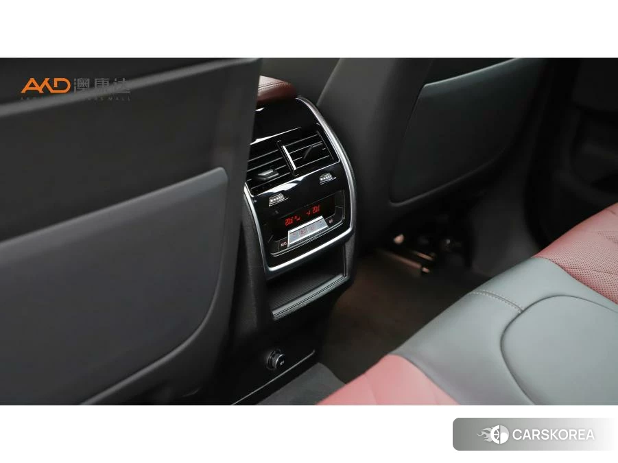 BMW X6 2022 Черный из Китая, фото 2