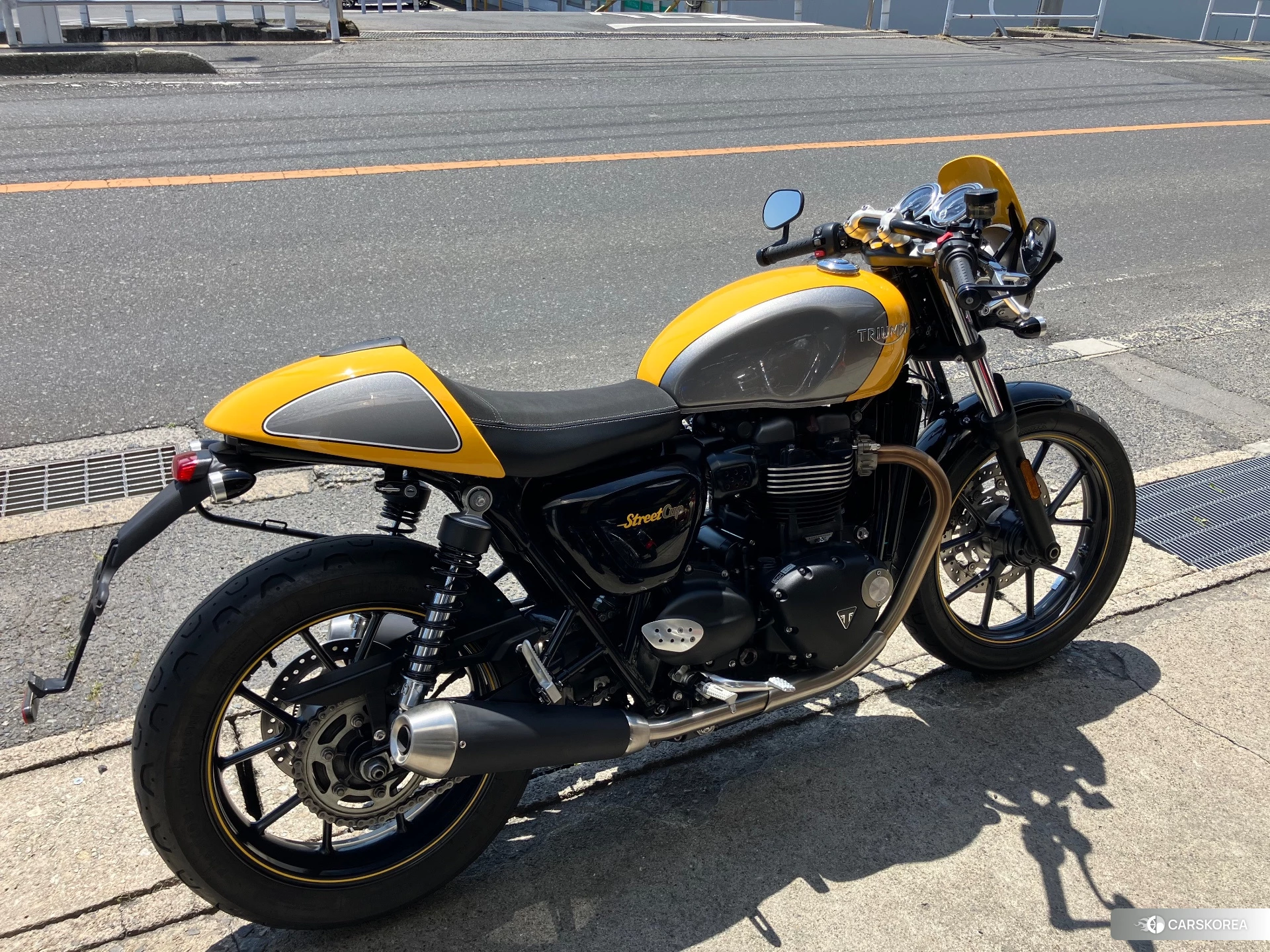 Triumph STREET CUP 900 2018 из Японии