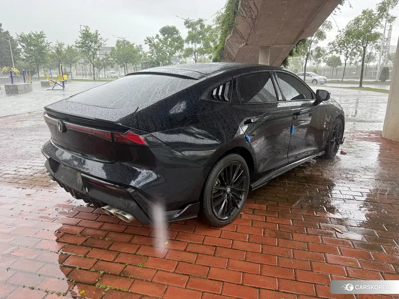 Chang'an Changan UNI-V 2023 Черный из Китая, фото 2