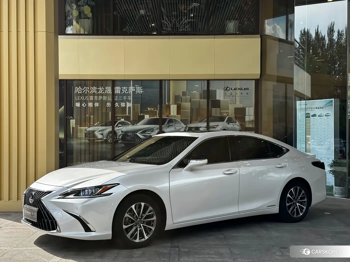 Lexus ES 2022 Белый из Китая, фото 2