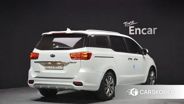 Kia The New Carnival id 3748187 из Кореи 12