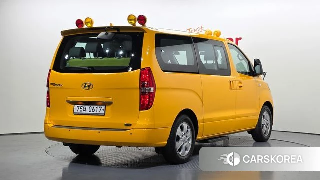 Hyundai The New Grand Starex id 3796046 из Кореи 12