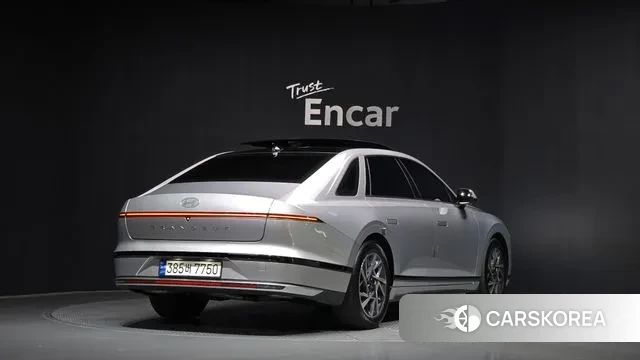 Hyundai Grandeur (GN7) id 3366172 из Кореи 12