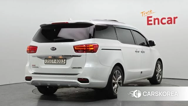 Kia The New Carnival id 4363150 из Кореи 12