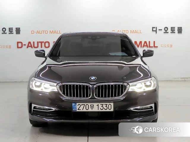 BMW 5 Series (G30) id 4285538 из Кореи 12