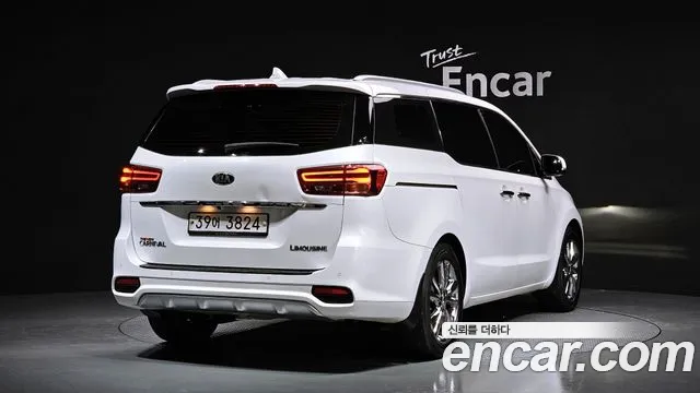 Kia The New Carnival id 2385103 из Кореи 12