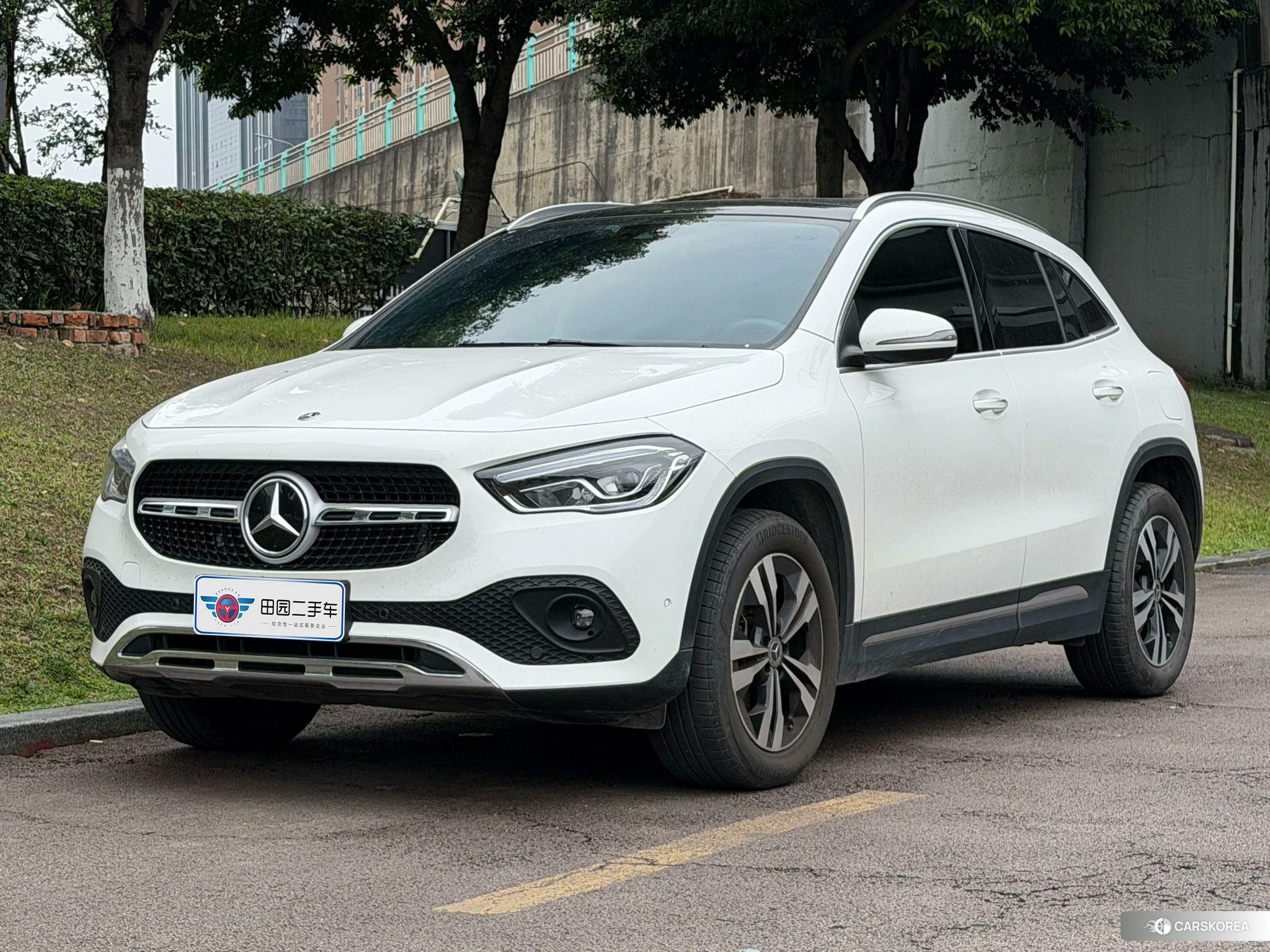 Mercedes-Benz GLA 2022 Белый из Китая, фото 5