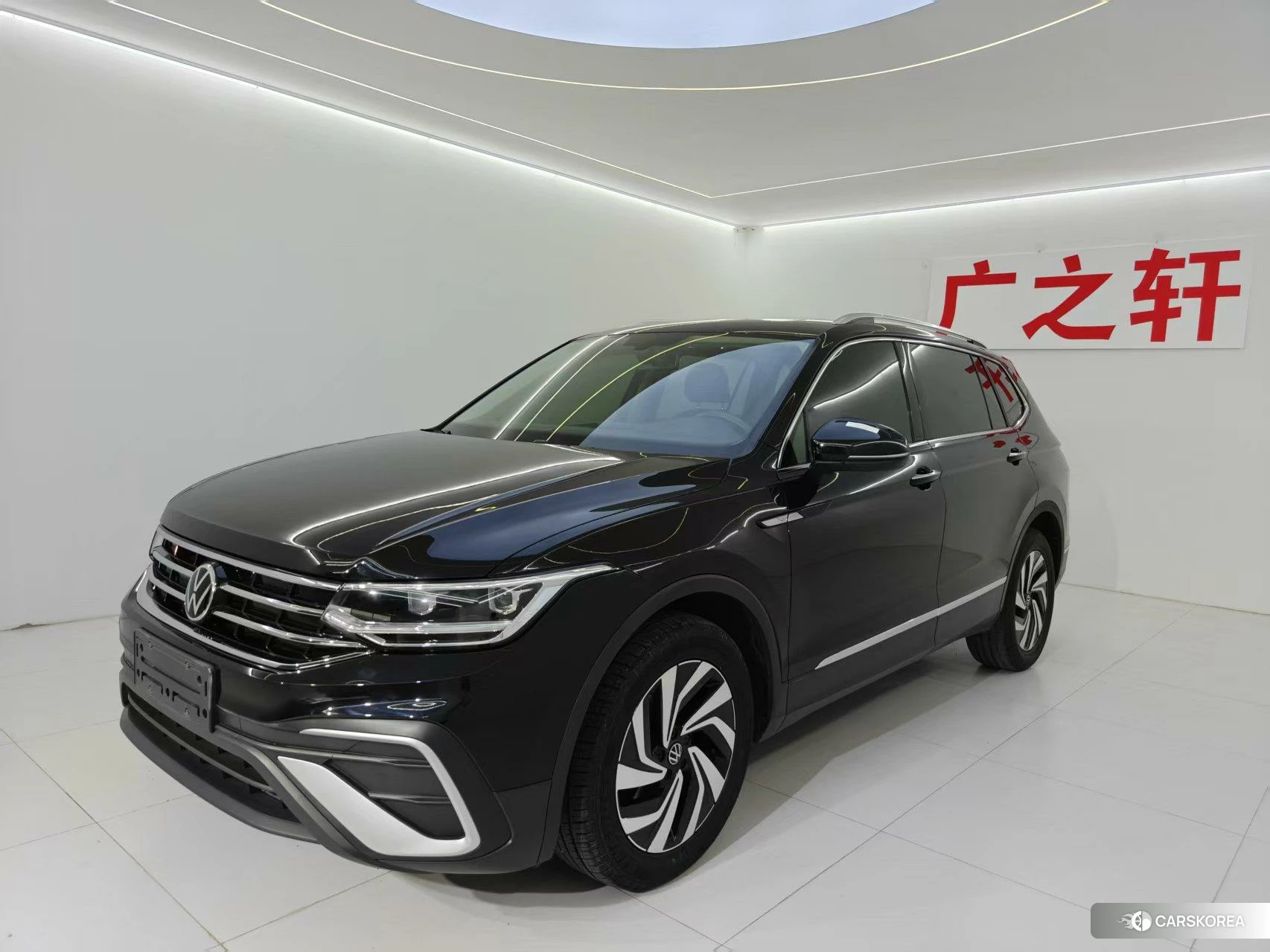 Volkswagen Tiguan L id 4512766 из Китая 12
