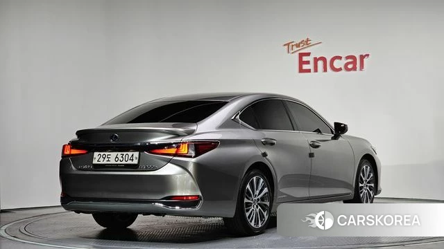 Lexus ES300h 7th generation id 4310789 из Кореи 12
