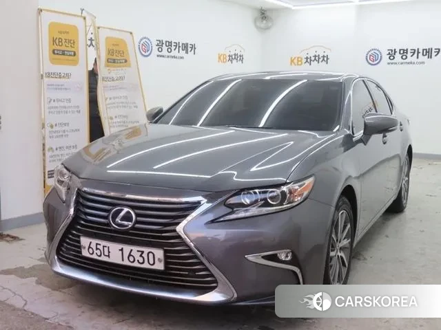 Lexus New ES300h id 3617402 из Кореи 12