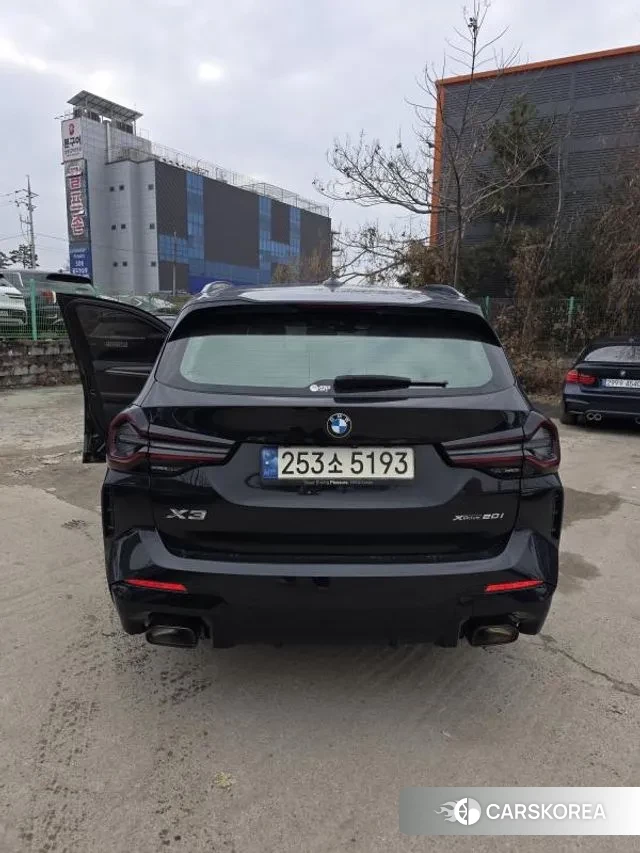 BMW X3 (G01) 2023 Черный из Кореи, фото 2